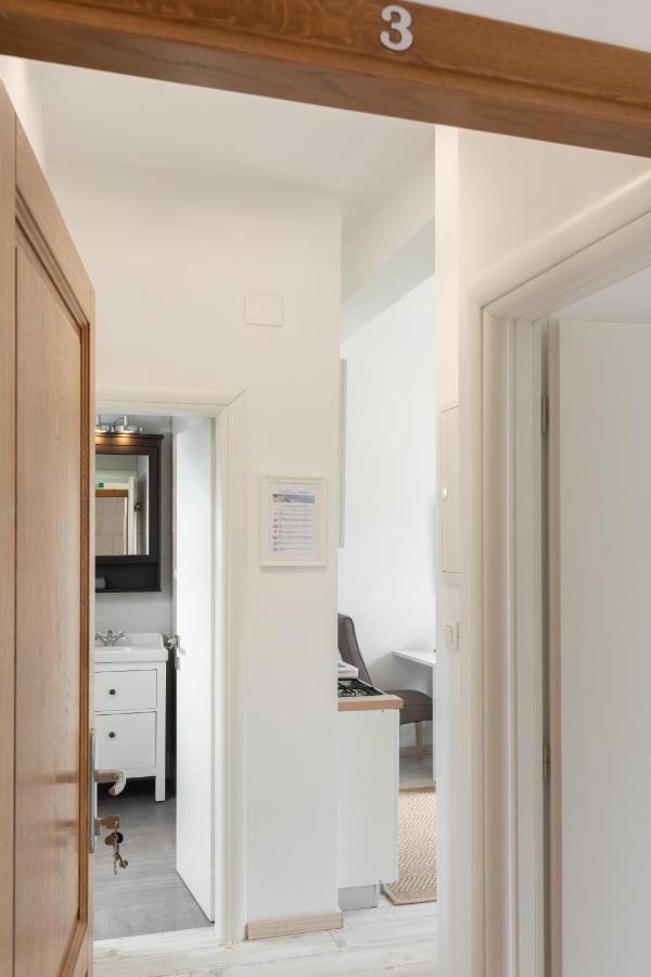 Apartment Coastal Villa Макарска Экстерьер фото