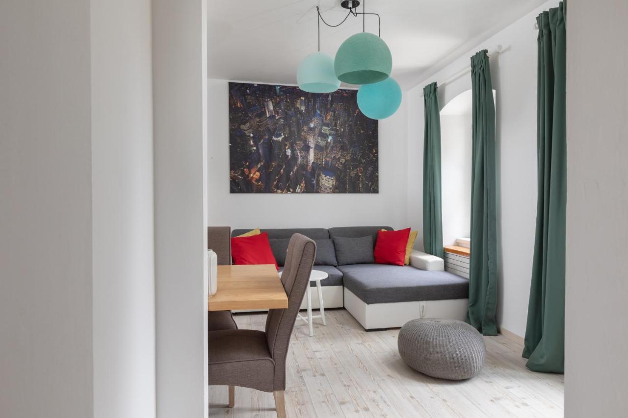 Apartment Coastal Villa Макарска Экстерьер фото