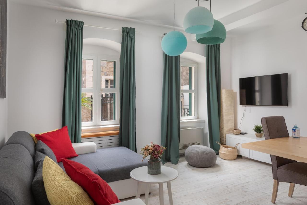 Apartment Coastal Villa Макарска Экстерьер фото